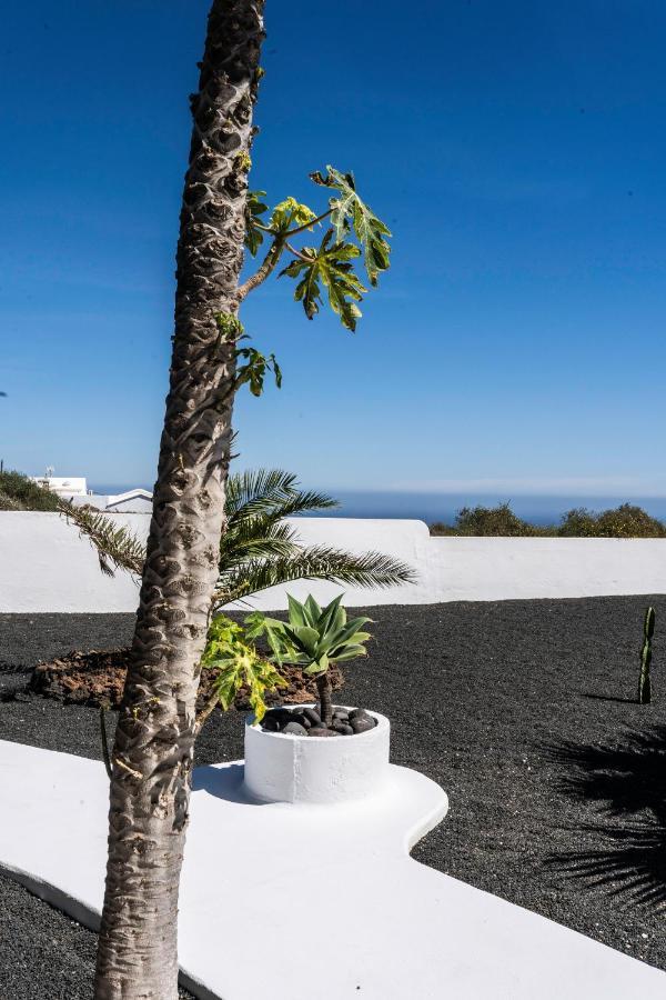 Villa Canis Tías Eksteriør billede